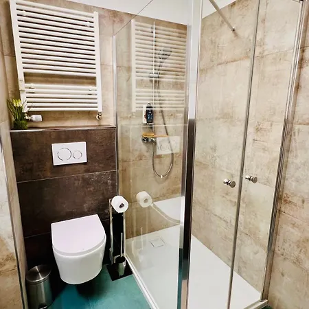 Appartement Kolonada 60 Square Meters 2 In Location Direct At Famous Colonnade And Singing Fountain *