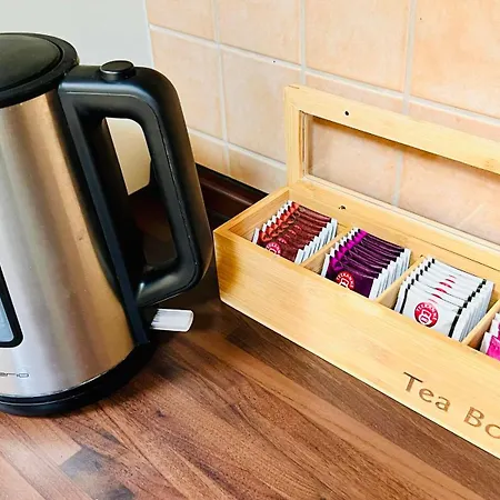 Kolonada 60 Square Meters 2 In Location Direct At Famous Colonnade And Singing Fountain Апартаменты *