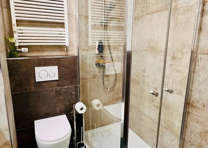 Apartamento Kolonada 60 Square Meters 2 In Location Direct At Famous Colonnade And Singing Fountain *