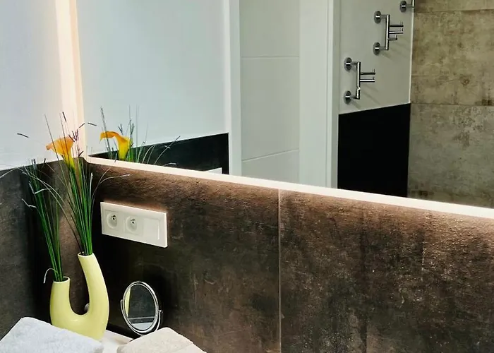 Kolonada 60 Square Meters 2 In Location Direct At Famous Colonnade And Singing Fountain *