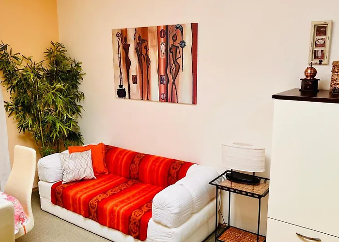 Kolonada 60 Square Meters 2 In Location Direct At Famous Colonnade And Singing Fountain Apartamento *